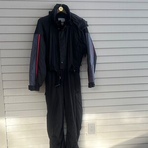 Men's Black and Gray Ski snowboarding Jacket with Red Accents